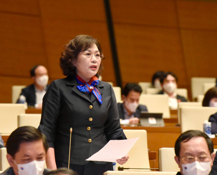 Thống đốc Nguyễn Thị Hồng: Ngân hàng Nhà nước sẽ tiếp tục phối hợp với các bộ, ngành liên quan để tính toán các gói hỗ trợ lãi suất hợp lý, trên cơ sở ổn định vĩ mô, phòng ngừa rủi ro lạm phát. Ảnh VGP Thống đốc Nguyễn Thị Hồng: Ngân hàng Nhà nước sẽ tiếp tục phối hợp với các bộ, ngành liên quan để tính toán các gói hỗ trợ lãi suất hợp lý, trên cơ sở ổn định vĩ mô, phòng ngừa rủi ro lạm phát. Ảnh VGP