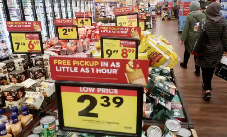 Giá vàng sáng 26/8 giảm 100 nghìn đồng/lượng ảnh 2