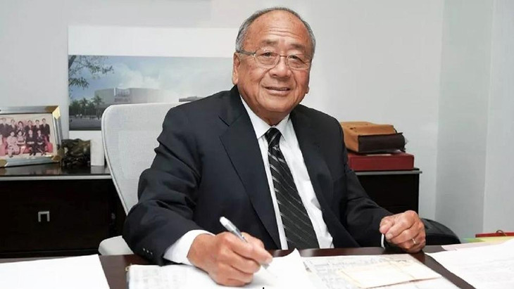 9. Gia tộc Lee Công ty: Lee Kum Kee Trụ sở: Hong Kong (Trung Quốc) Thế hệ sở hữu công ty: 5 Tài sản: 20,6 tỷ USD