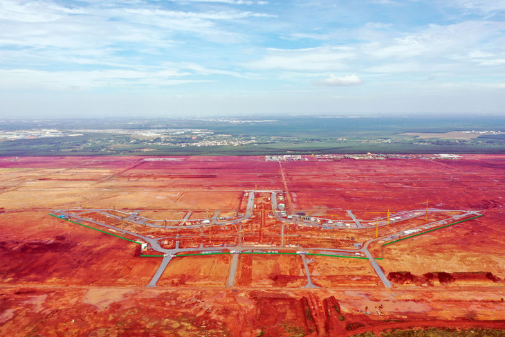 Nhà ga hành khách Cảng hàng không Long Thành dần thành hình. Ảnh: Lê Tiên Nhà ga hành khách Cảng hàng không Long Thành dần thành hình. Ảnh: Lê Tiên