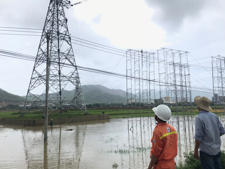 Giám sát thi công di dời giao chéo đường dây truyền tải 220kV với công trình cao tốc Bắc - Nam đi qua tỉnh Bình Định