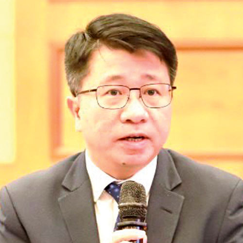 Ông Phạm Hoài Chung