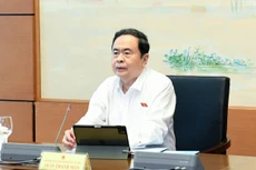 Chủ tịch Quốc hội Trần Thanh Mẫn cho ý kiến tại phiên họp tổ sáng 22/10.