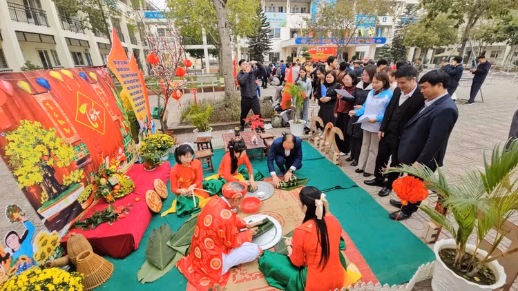 Chuẩn bị chu đáo cho nhân dân đón Tết Nguyên đán Bính Ngọ 2026