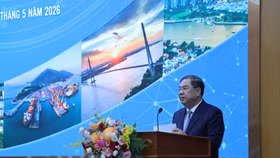 Phó Thủ tướng Thường trực Phạm Gia Túc: Quy hoạch tổng thể quốc gia, quy hoạch 6 vùng kinh tế - xã hội đã được điều chỉnh kịp thời để cập nhật các quan điểm, mục tiêu, định hướng của văn kiện Đại hội XIV của Đảng và các chủ trương mới được ban hành (Ảnh: VGP)