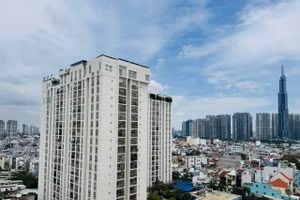 Sau khi thực hiện sắp xếp đơn vị hành chính, lực lượng công an trên địa bàn Thành phố có nhu cầu khoảng 15.000 căn nhà ở, trong khi lực lượng quân đội có nhu cầu khoảng 10.000 căn. Ảnh: Gia An