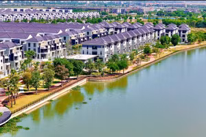 Thực tế cho thấy nhiều doanh nghiệp địa ốc lớn đã phát triển dự án theo hướng “bám hạ tầng” thay vì chỉ tập trung vào khu vực trung tâm như trước đây. Ảnh: Gia Tường