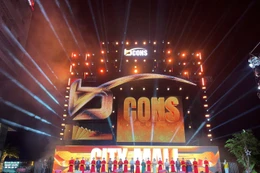 Bcons City Mall tọa lạc ngay mặt tiền đường Thống Nhất, có tổng diện tích sàn hơn 10.000 m²