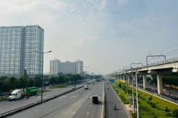 Khi thời gian di chuyển giữa trung tâm và vùng ven được rút ngắn, nhu cầu nhà ở khu vệ tinh tăng mạnh. Ảnh: Gia An