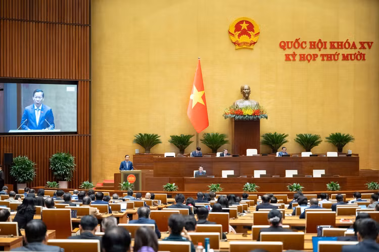 Sáng ngày 3/11, Quốc hội nghe Tờ trình và Báo cáo thẩm tra dự thảo Luật sửa đổi, bổ sung một số điều của Luật Thống kê