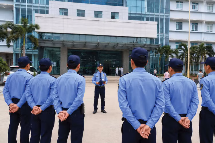Gói thầu Thuê dịch vụ bảo vệ cơ quan sử dụng 12 tháng tại Bệnh viện Ung bướu Kiên Giang bị kiến nghị áp đặt giá gói thầu bất hợp lý. Ảnh minh họa: Phúc An
