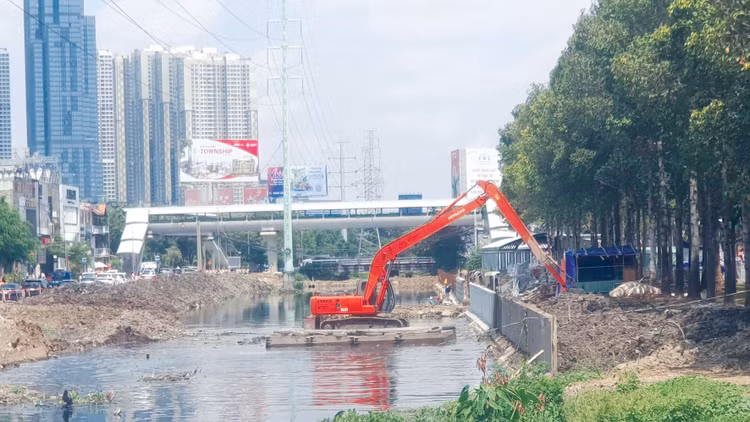 Tính đến ngày 14/5/2026, số vốn còn lại trong kế hoạch đầu tư công năm 2026 cần phải giải ngân của TP.HCM khoảng 127.788 tỷ đồng. Ảnh: Ngọc Tuấn