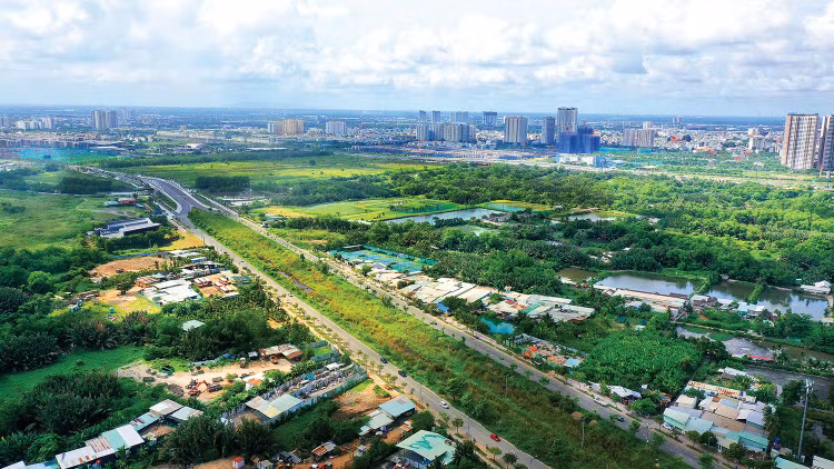 Nhà đầu tư phải cạnh tranh năng lực tài chính, kinh nghiệm phát triển bất động sản và đặc biệt là chất lượng phương án đầu tư và giá trị gia tăng dành cho địa phương tại các dự án khu đô thị đang được mời thầu tại TP.HCM. Ảnh: Hữu Hằng