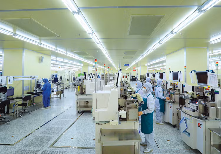 Việt Nam sẽ thực hiện đột phá chiến lược về thể chế, nguồn nhân lực và hạ tầng để khai thác các động lực tăng trưởng mới từ khoa học công nghệ, đổi mới sáng tạo, chuyển đổi số. Ảnh: Tuấn Anh