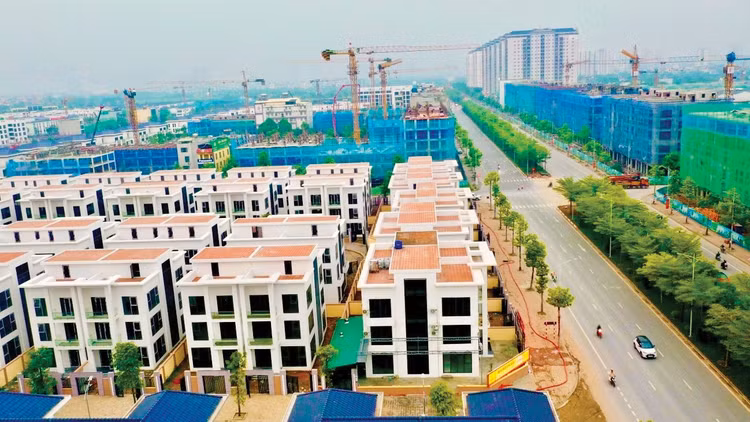 Nhiều năm qua, nguồn lực chủ yếu tập trung vào nhà ở để bán, trong khi nhà ở cho thuê lại phát triển rất chậm. Ảnh: Lê Tiên