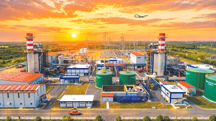Đến nay mới có Dự án Nhà máy điện khí LNG Nhơn Trạch 3 và Nhơn Trạch 4 đi vào vận hành. Ảnh: Phúc An