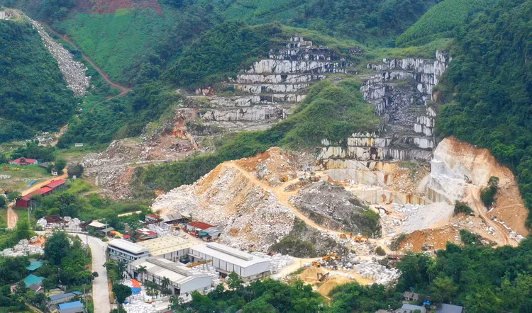 Nhiều địa phương đã ban hành kế hoạch đấu giá quyền khai thác khoáng sản trong năm 2026 để làm cơ sở triển khai, tổ chức đấu giá sớm. Ảnh: Nhã Chi