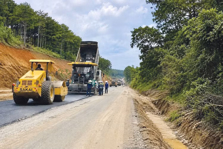 Dự án Nâng cấp tuyến ĐT.721 đoạn Km0+000 - Km16+600 phải hoàn thành trong năm 2026. Ảnh minh họa: Phúc An