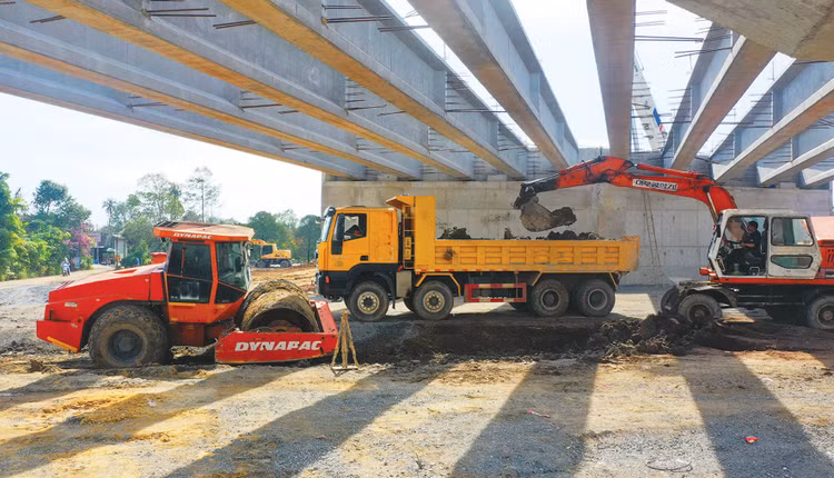 Công ty CP 479 Hòa Bình từng góp mặt tại nhiều gói thầu xây lắp lớn thuộc các dự án hạ tầng giao thông trọng điểm quốc gia. Ảnh minh họa: Nhã Chi