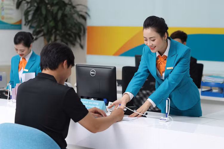 Theo VCCI, hơn 93% khoản vay tại Việt Nam yêu cầu tài sản bảo đảm, tạo ra rào cản mang tính cấu trúc cho các doanh nghiệp trong việc tiếp cận vốn. Ảnh: A.B