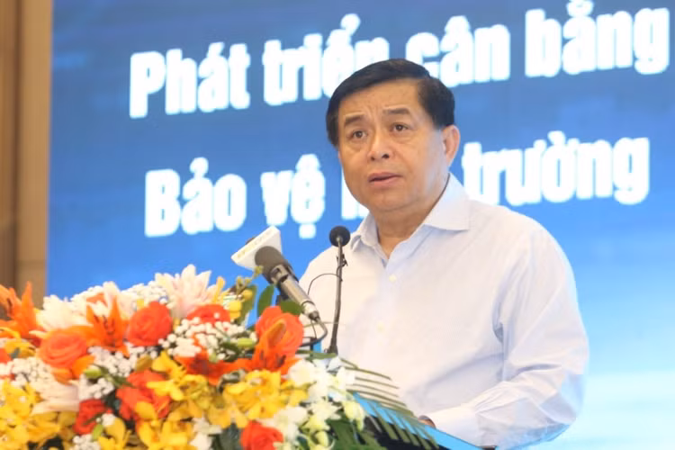 Bộ trưởng Bộ Kế hoạch và Đầu tư Nguyễn Chí Dũng phát biểu tại Hội nghị báo cáo và tham vấn về “Quy hoạch vùng Đồng bằng sông Cửu Long thời kỳ 2021-2030, tầm nhìn đến năm 2050”