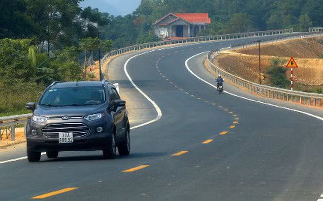 Sơn La thay đổi phạm vi, quy mô, cơ cấu sử dụng nguồn vốn và hình thức thực hiện hợp đồng của tuyến cao tốc Hòa Bình - Mộc Châu (ảnh minh họa)
