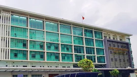 Gói thầu Xây lắp thuộc Dự án Xây dựng mới Khối bệnh nhiệt đới và nghiên cứu Bệnh viện Nhi đồng 2 (TP.HCM) có giá 543,6 tỷ đồng. Ảnh: Giang Phương