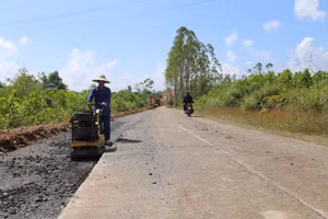 Gói thầu số 10 Thi công xây dựng và đảm bảo ATGT 