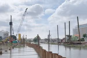 Gói thầu số 06 Thi công xây dựng công trình chính, phụ trợ tạm phục vụ thi công