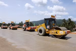 Gói thầu số 04 Thi công xây dựng 