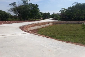 Gói thầu số 02 Thi công đổ nền đường bê tông và mặt bằng kho than mức +132 tuyến 5 mỏ Đồng Rì 