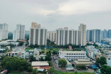 Nhiều ý kiến cho rằng, song song với việc khai thác hiệu quả quỹ đất, TP.HCM cần sớm triển khai các chính sách điều chỉnh bảng giá đất linh hoạt, minh bạch. Ảnh: Gia An