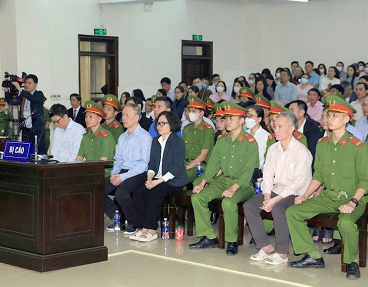 Phiên tòa xét xử vụ án liên quan cựu Chủ tịch FLC Trịnh Văn Quyết 05-3.jpg