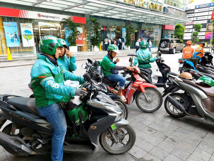 Tài xế xe ôm công nghệ và giao hàng ở trung tâm TP.HCM 04-7.jpg