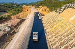 Điểm tin kế hoạch lựa chọn nhà thầu một số gói thầu lớn ngày 30/12/2025