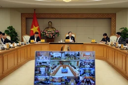 Phó Thủ tướng Trần Hồng Hà nghe báo cáo hoàn thiện dự thảo các nghị định hướng dẫn triển khai thực hiện Nghị quyết số 254/2025/QH15 của Quốc hội - Ảnh: VGP/Minh Khôi