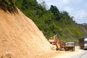 Điểm tin kế hoạch lựa chọn nhà thầu một số gói thầu lớn ngày 15/6/2026