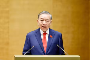 Sau lễ tuyên thệ, Tổng Bí thư, Chủ tịch nước Tô Lâm phát biểu trước toàn thể Quốc hội và đồng bào, cử tri cả nước - Ảnh: VGP/Nhật Bắc