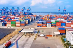 4 tháng, tổng kim ngạch xuất, nhập khẩu hàng hóa ước đạt 344,17 tỷ USD
