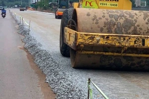 Xây dựng cầu đường Bến Tre trúng gói thầu 59 tỷ đồng tại Vĩnh Long