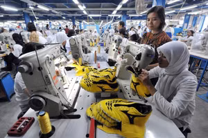 Tăng trưởng ngành sản xuất ASEAN chậm lại