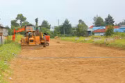 Trong kế hoạch lựa chọn nhà thầu thực hiện Dự án Đường dây 220kV Phú Lâm - Đầm Sen còn 3 gói thầu chưa phát hành hồ sơ mời thầu. Ảnh: Thu Huyền