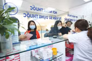 Nhiều bệnh viện tự chủ tài chính toàn phần lựa chọn áp dụng Luật Đấu thầu trong hoạt động mua sắm thuốc, hóa chất, vật tư. Ảnh: Lê Tiên