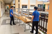 Đối với hàng hóa thông dụng, không đòi hỏi nhân sự thực hiện dịch vụ liên quan phải có trình độ cao thì không yêu cầu về nhân sự chủ chốt. Ảnh: Thanh Phong