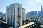 Nhu cầu nhà ở xã hội của TP.HCM khoảng 1 triệu căn hộ, trong khi quỹ nhà ở cho thuê thuộc tài sản công hiện đã lấp đầy. Ảnh: Gia Tường