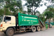 Các gói thầu vệ sinh môi trường tại địa bàn Hà Nội được mời thầu trong tháng 12/2025 sẽ cung cấp dịch vụ cho giai đoạn 2026 - 2028 hoặc 2026 – 2030. Minh họa: Nhã Chi