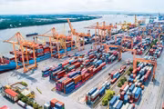 Việc được chia cổ tức bằng cổ phiếu giúp Tổng công ty Hàng hải Việt Nam tháo gỡ khó khăn về nguồn vốn, bảo đảm tiến độ triển khai các dự án trọng điểm. Ảnh minh họa: An Chi