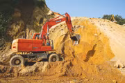 Việc quyết toán tiền cấp quyền khai thác khoáng sản trùng với cách thức quyết toán thuế tài nguyên khoáng sản, nhưng lại do 2 cơ quan khác nhau thực hiện. Ảnh: Nhã Chi