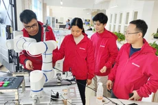 Dự án dự kiến sử dụng vốn ODA không hoàn lại từ Cơ quan Hợp tác Quốc tế Hàn Quốc (KOICA) để hỗ trợ mua sắm thiết bị đào tạo nghề, đào tạo giảng viên với giá trị 7,5 triệu USD