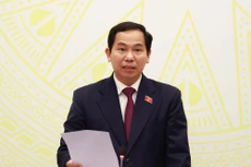 Phó Chủ nhiệm Thường trực Văn phòng Quốc hội Lê Quang Mạnh cho biết, kỳ họp thứ 10, Quốc hội khóa XV có ý nghĩa hết sức quan trọng. Quốc hội vừa tiến hành các nội dung của kỳ họp thường kỳ; đồng thời, thực hiện việc tổng kết nhiệm kỳ khóa XV - Ảnh: VGP/Nguyễn Hoàng